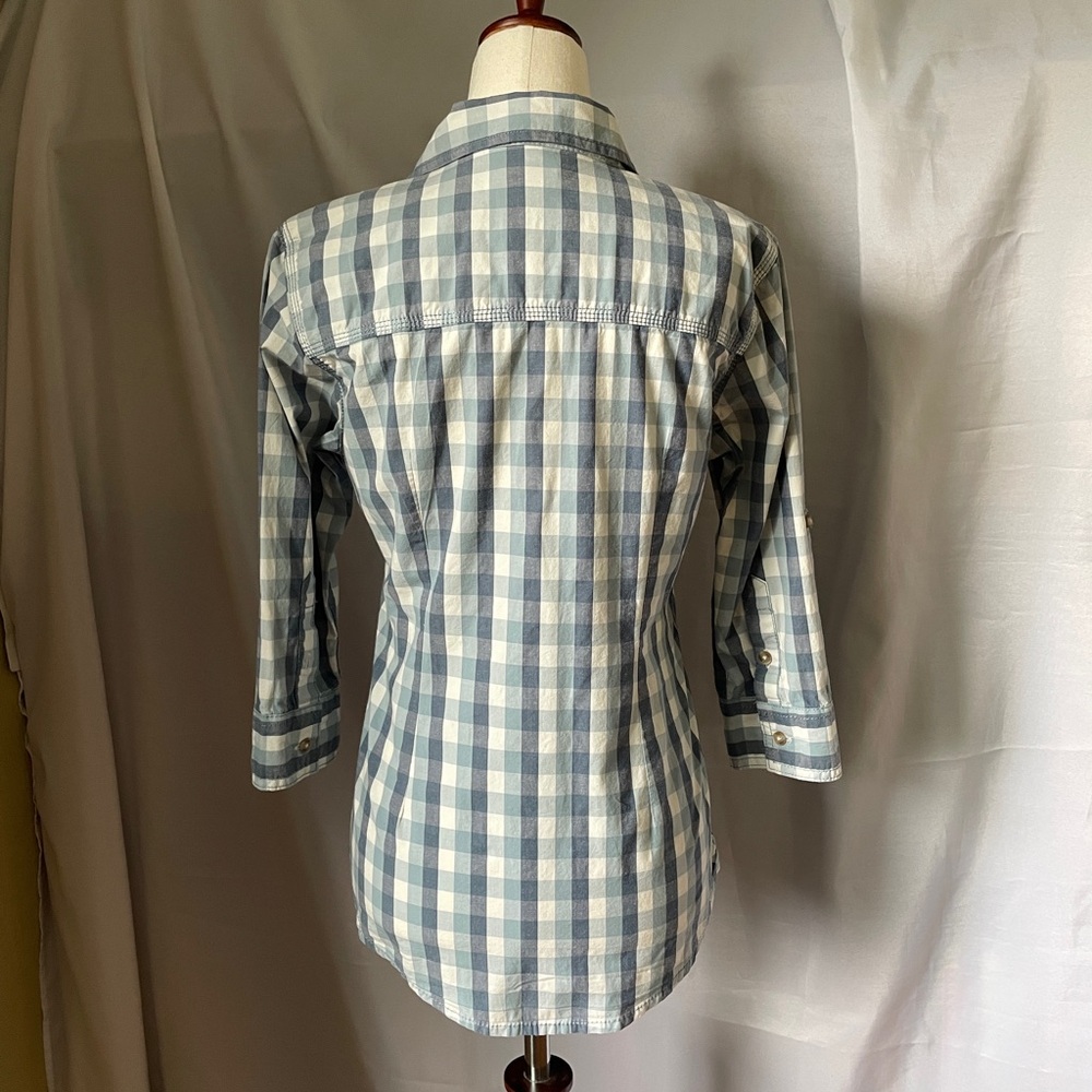 Carhartt button-up shirt, size 0-2 - Picture 4 of 9